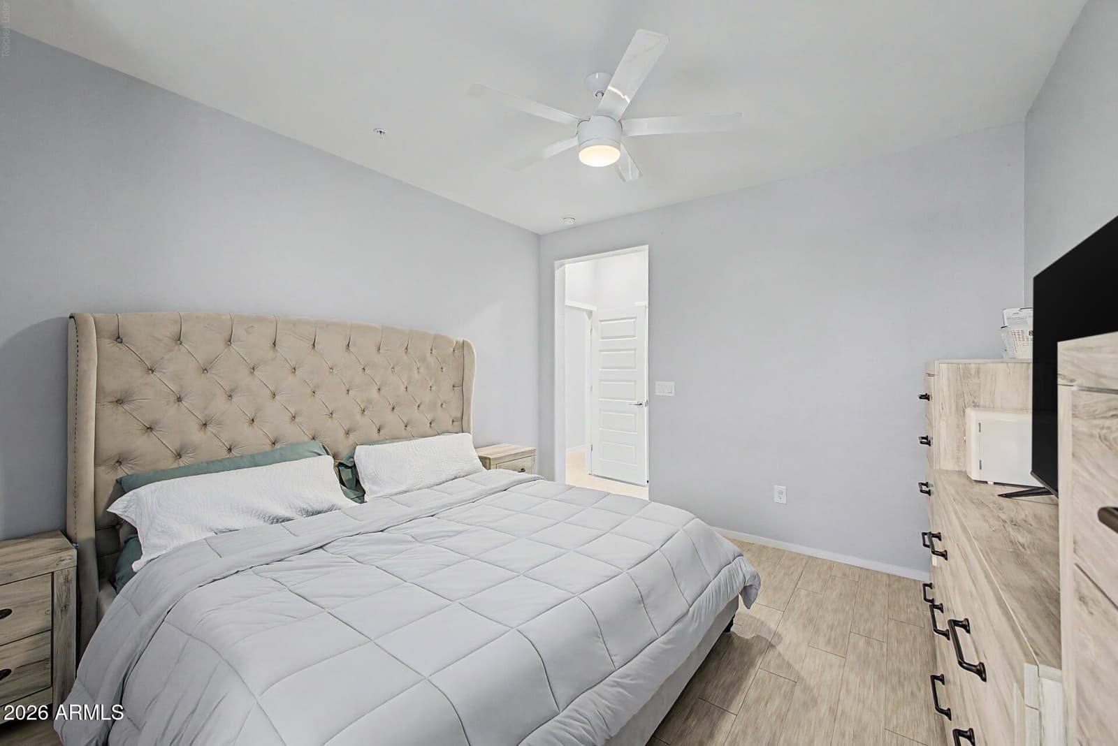 2344 E HIDALGO Avenue, Phoenix, AZ 85040 — photo 13 of 31