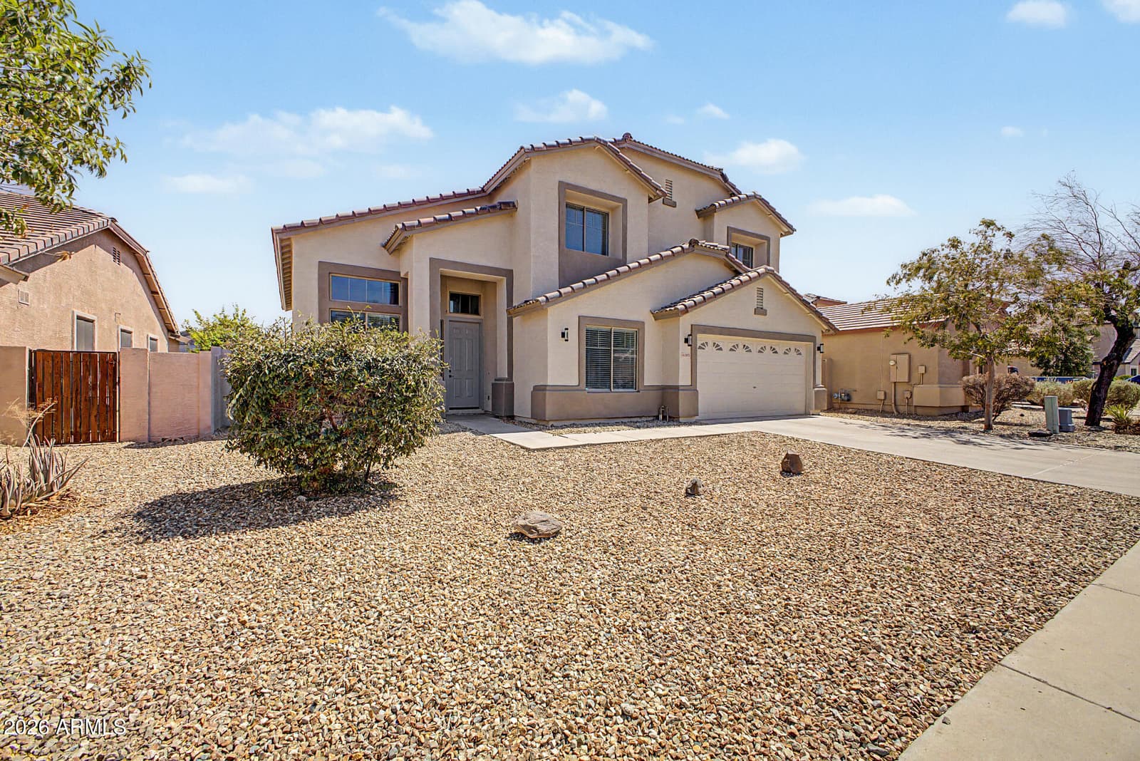 10925 W DAVIS Lane, Avondale, AZ 85323 — photo 3 of 46