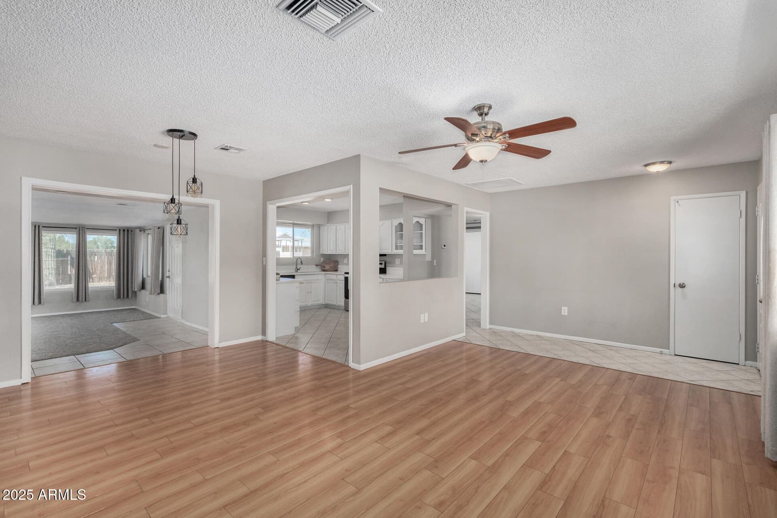 10216 N 110TH Avenue, Sun City, AZ 85351 — photo 7 of 28