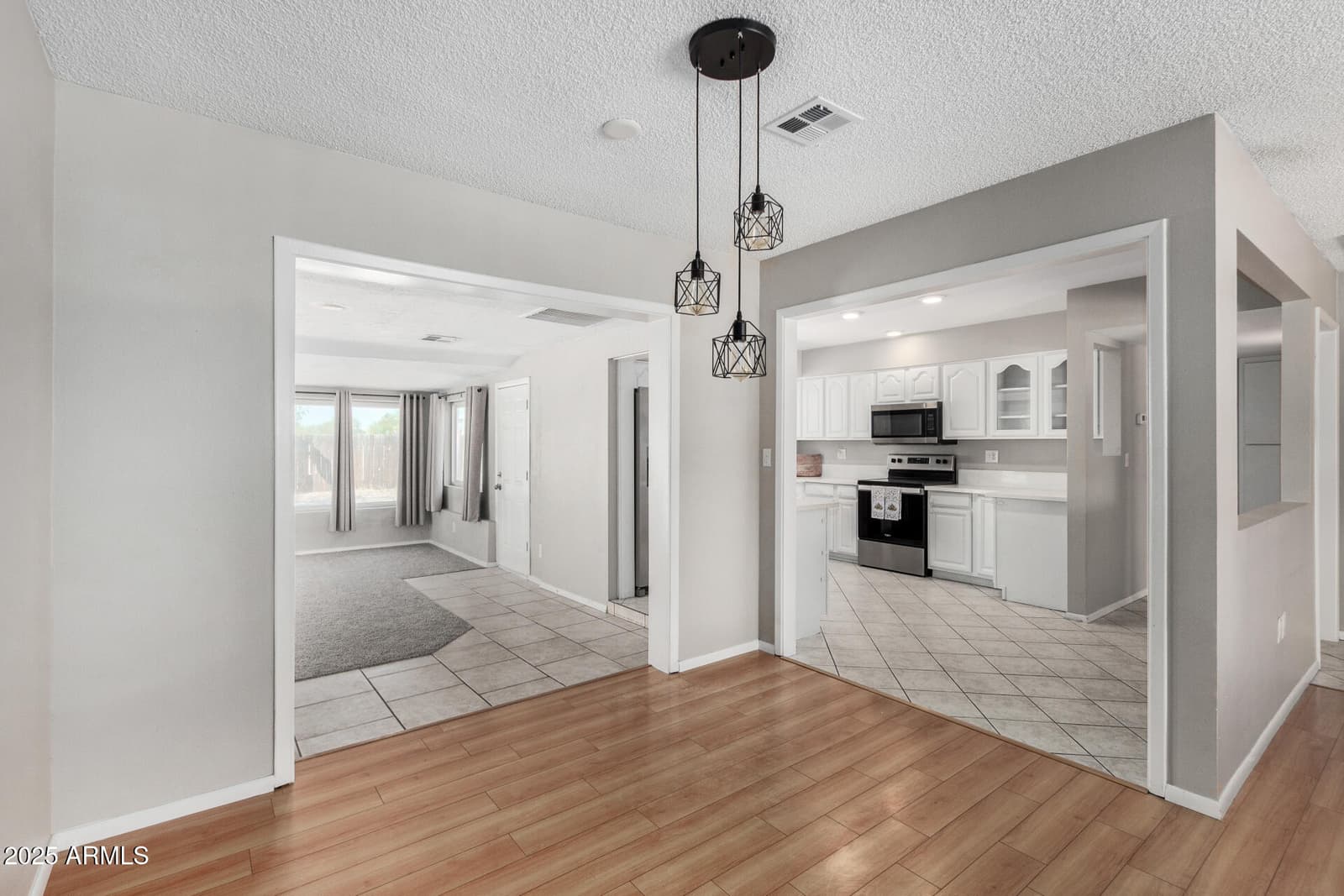 10216 N 110TH Avenue, Sun City, AZ 85351 — photo 9 of 28