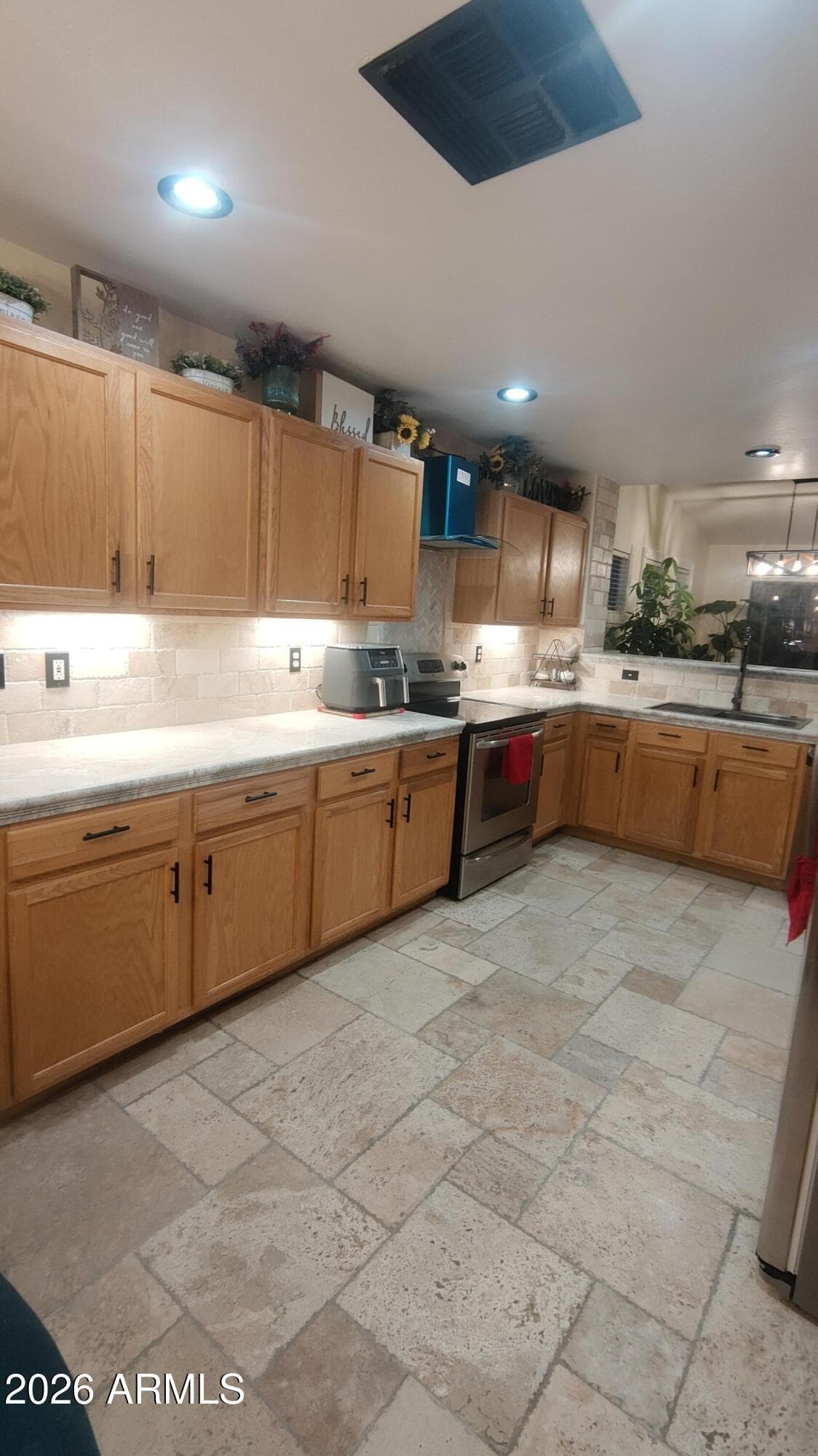 1326 E 11TH Street, Casa Grande, AZ 85122 — photo 10 of 25