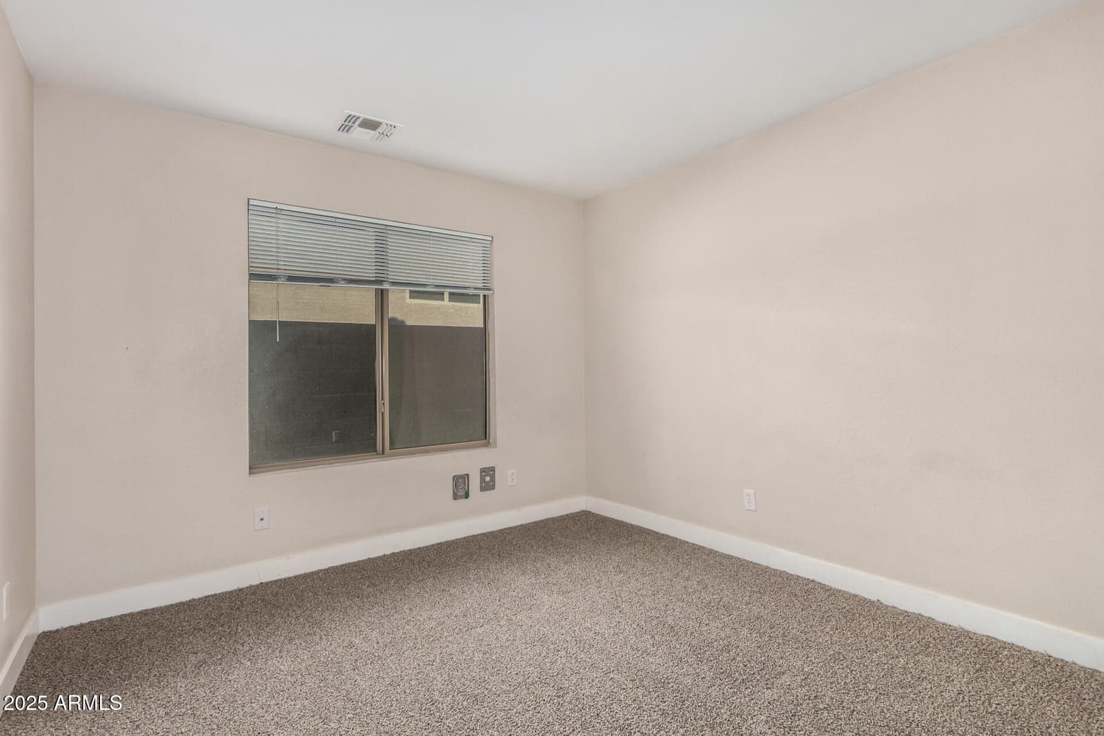 3885 E LAMBETH Place, San Tan Valley, AZ 85140 — photo 14 of 27