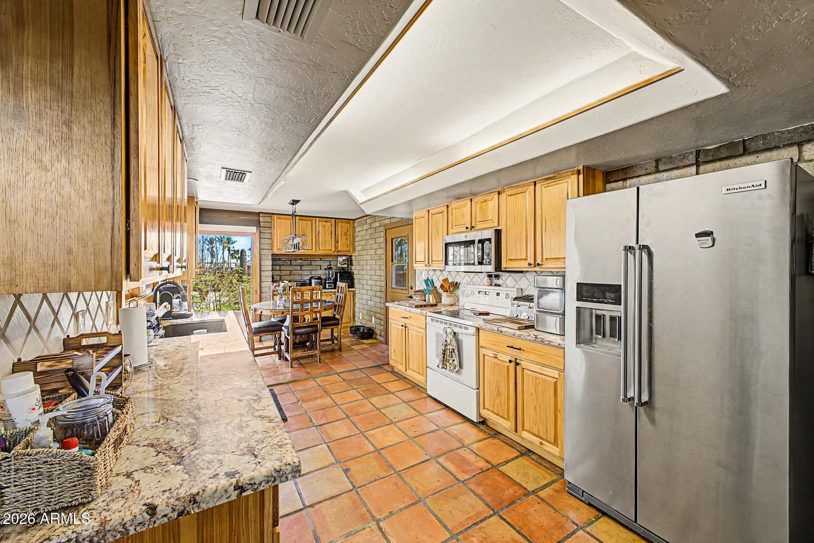 6510 E DIXILETA Drive, Cave Creek, AZ 85331 — photo 15 of 43