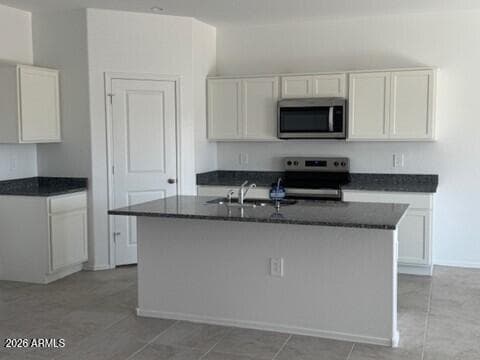 1441 W WALTON Avenue, Coolidge, AZ 85128 — photo 5 of 31