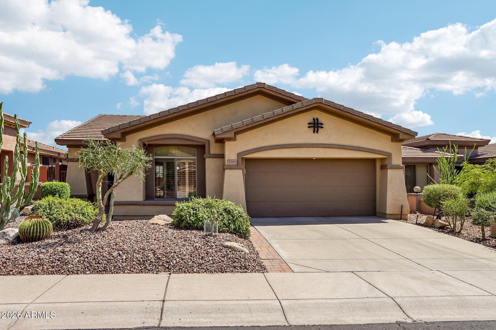 2449 W MUIRFIELD Drive, Anthem, AZ 85086 — photo 4 of 44