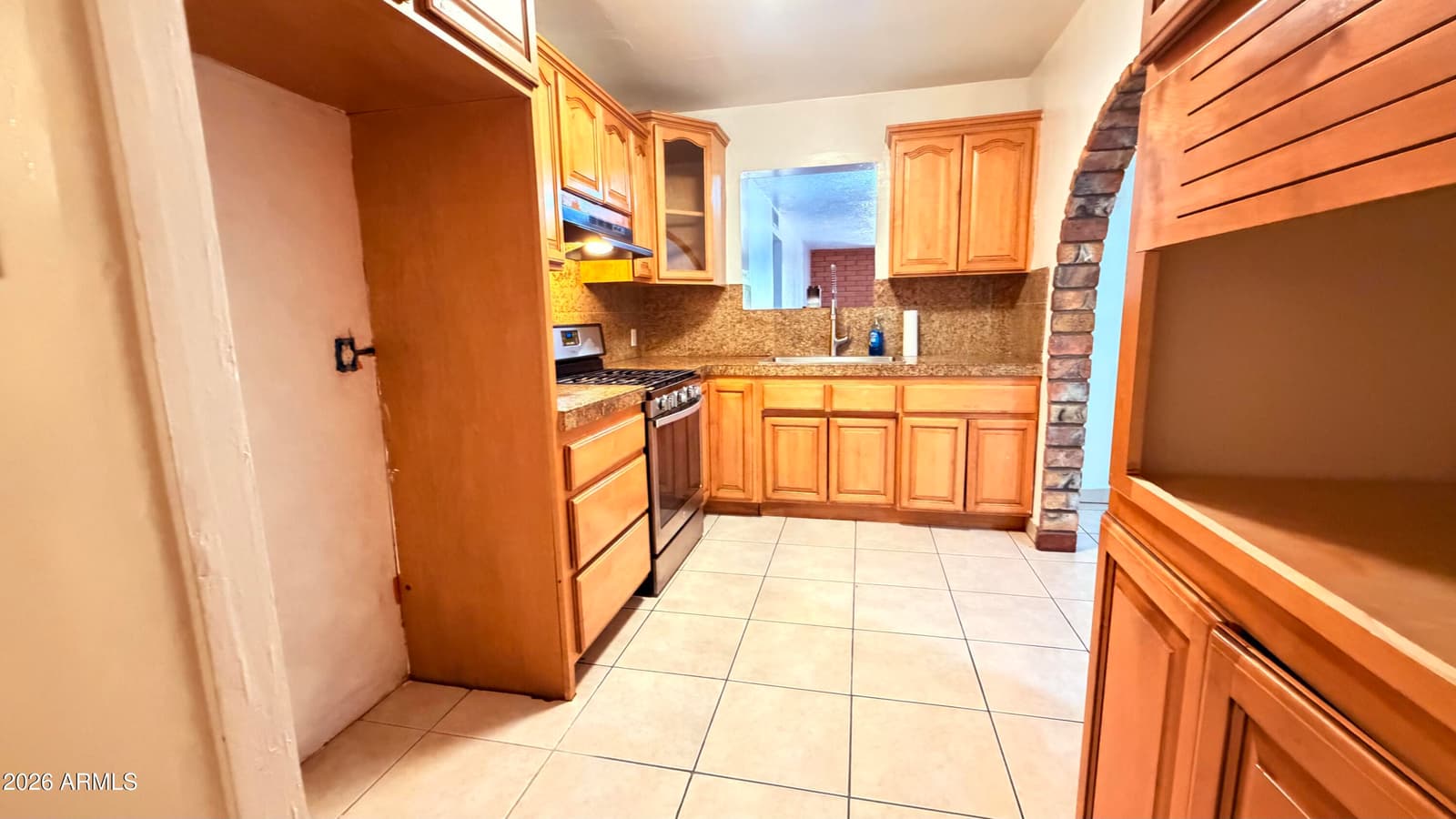 3230 E MCKINLEY Street, Phoenix, AZ 85008 — photo 4 of 31