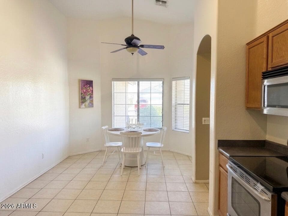 13229 W Lisbon Lane, Surprise, AZ 85379 — photo 5 of 5