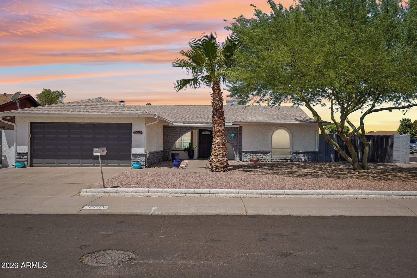 10018 N 48TH Lane, Glendale, AZ 85302 — photo 1 of 54
