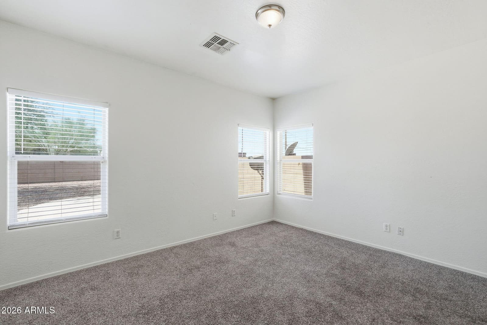 815 W SPRUELL Avenue, Coolidge, AZ 85128 — photo 14 of 31