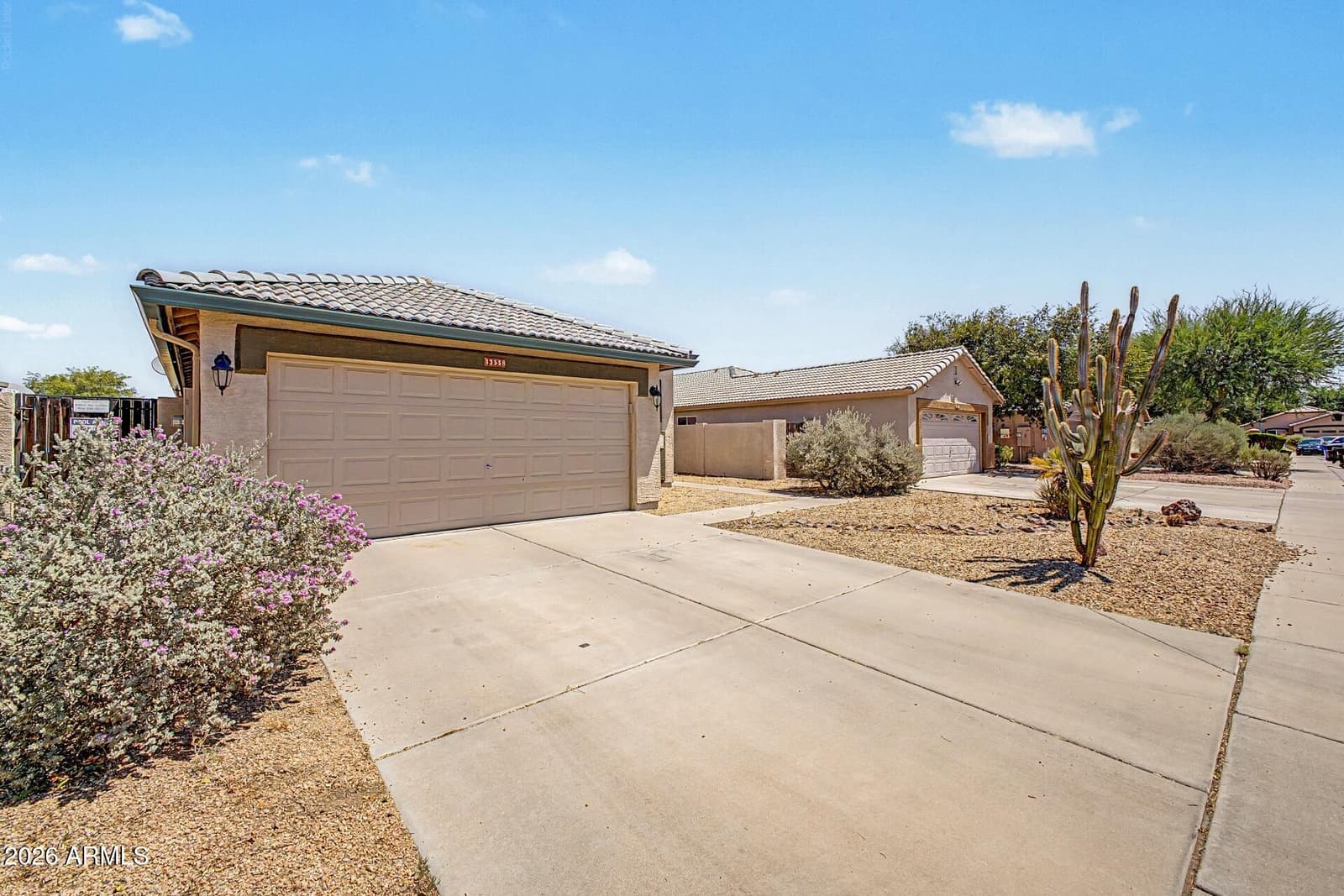 13558 W Saguaro Lane, Surprise, AZ 85374 — photo 2 of 20