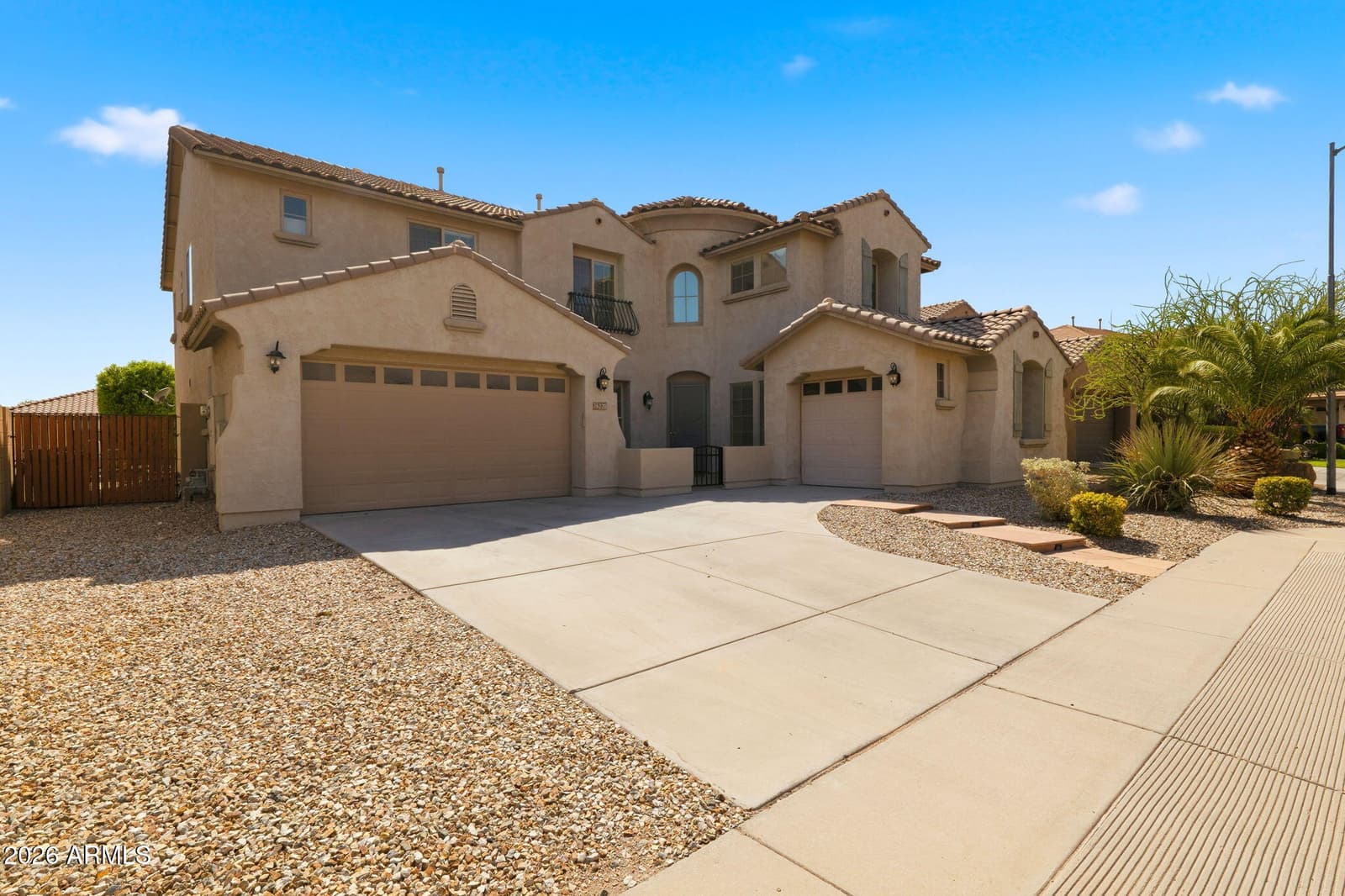 26220 N 50TH Drive, Phoenix, AZ 85083 — photo 1 of 87