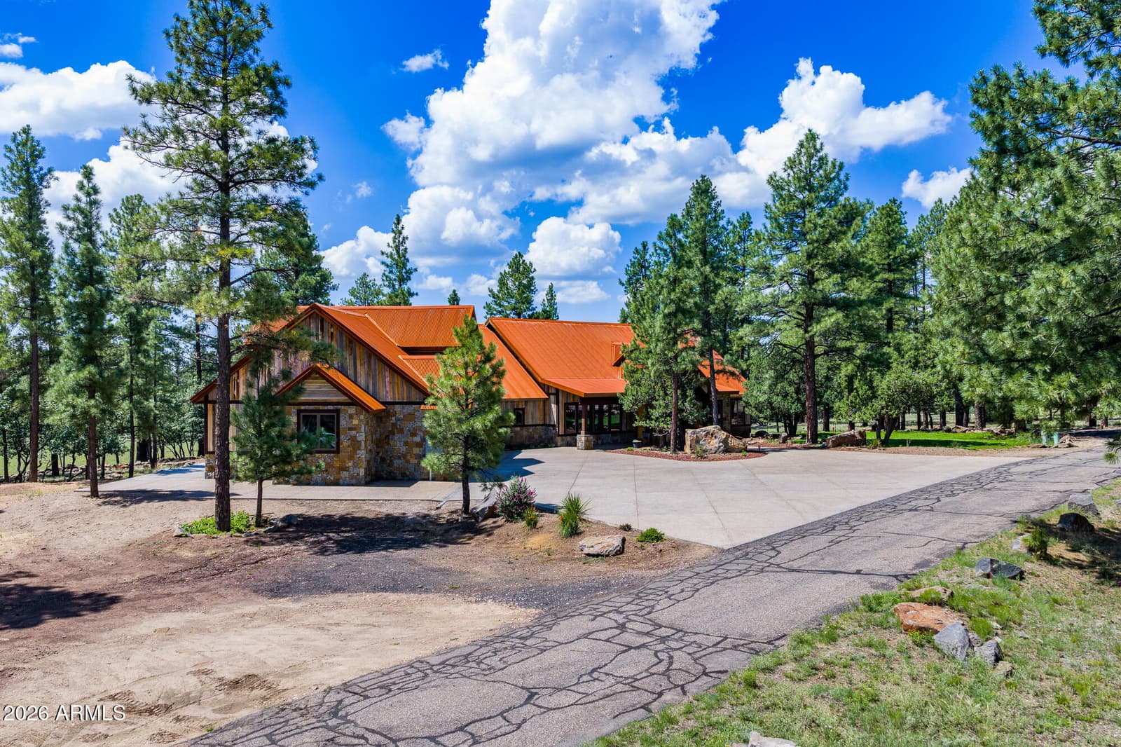 186 E Flat Rock Ridge, Flagstaff, AZ 86001 — photo 2 of 110