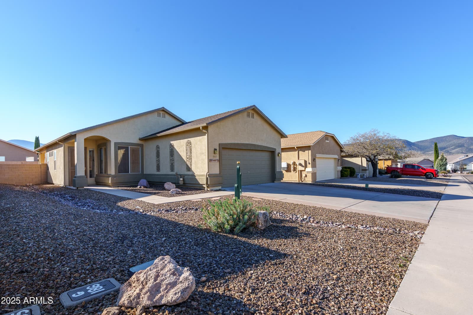 807 W SIX GUN Drive, Camp Verde, AZ 86322 — photo 4 of 30