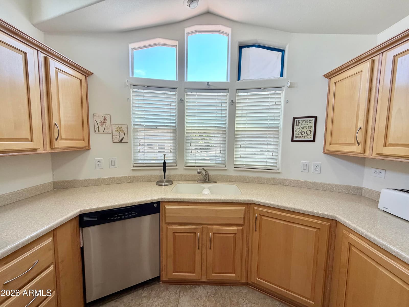 111 S GREENFIELD Road 258, Mesa, AZ 85206 — photo 43 of 72