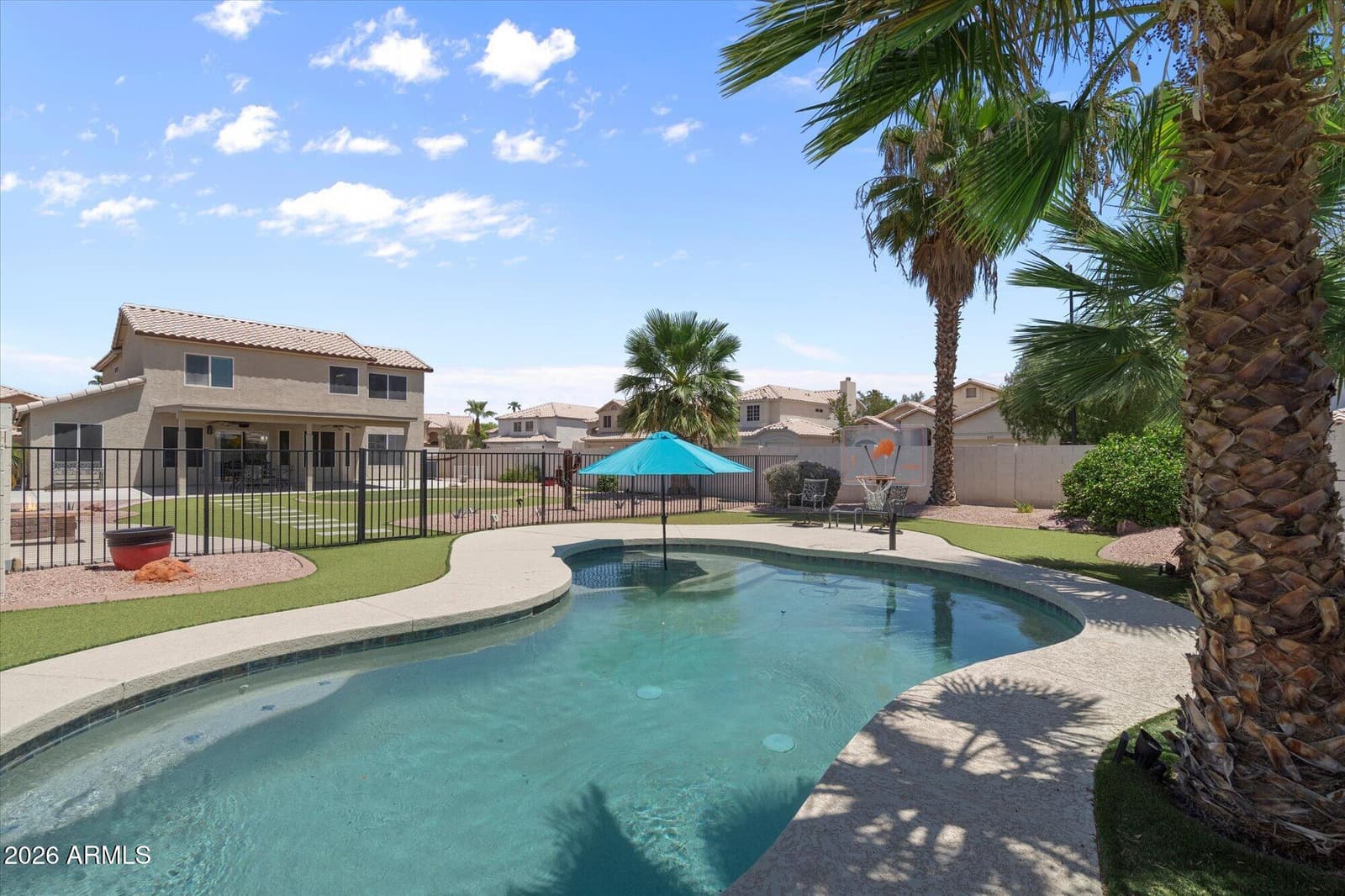 613 W SERENO Drive, Gilbert, AZ 85233 — photo 32 of 32