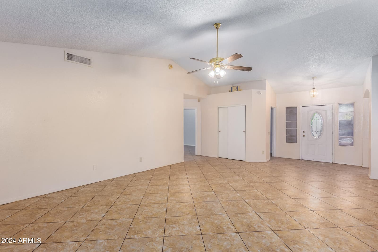 8591 W OREGON Avenue, Glendale, AZ 85305 — photo 11 of 32