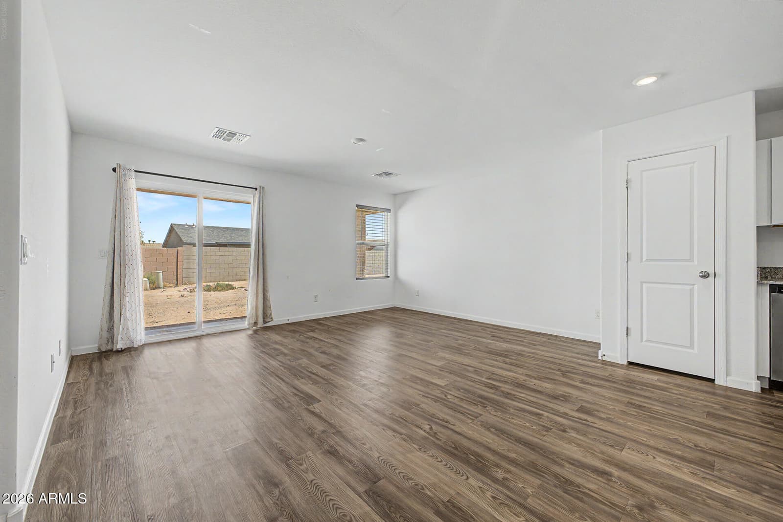 9896 W Heather Drive, Arizona City, AZ 85123 — photo 6 of 27