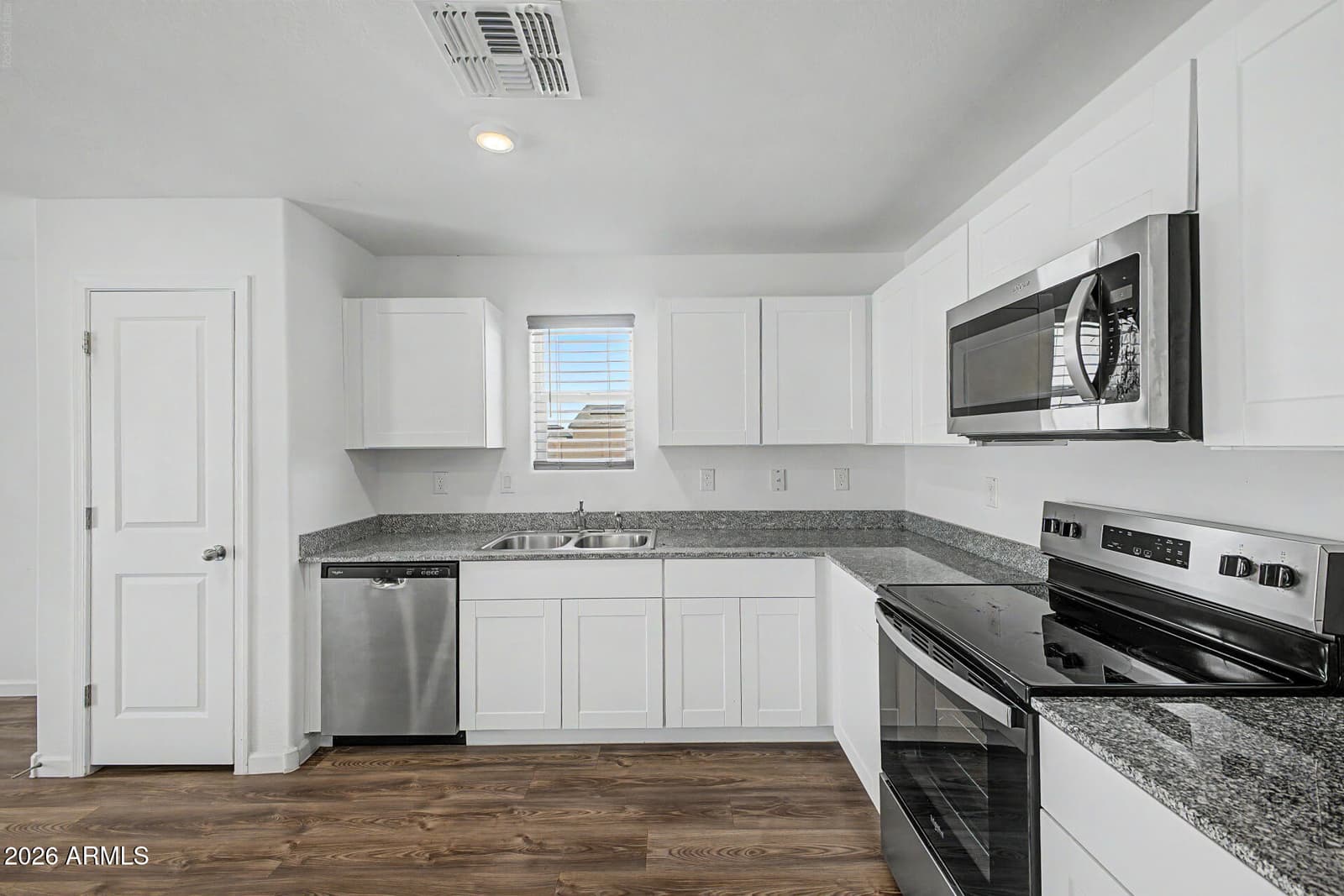 9896 W Heather Drive, Arizona City, AZ 85123 — photo 11 of 27