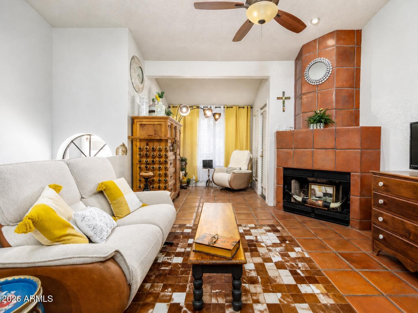1840 E MORTEN Avenue 231, Phoenix, AZ 85020 — photo 3 of 32