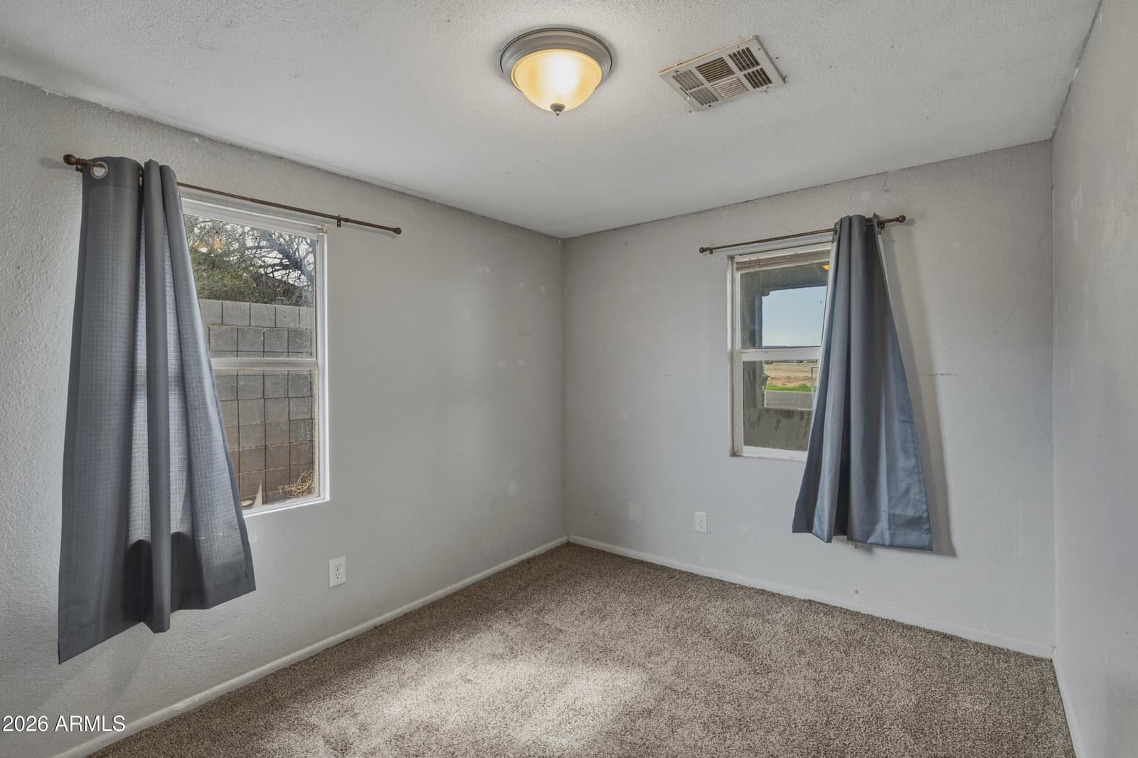 318 W 3RD Avenue, Casa Grande, AZ 85122 — photo 8 of 19