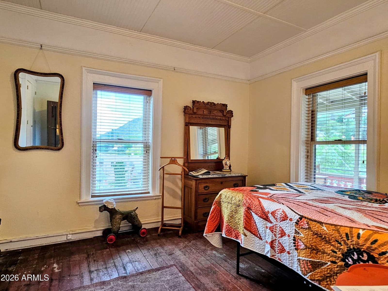 433 GARDEN Avenue, Bisbee, AZ 85603 — photo 11 of 30