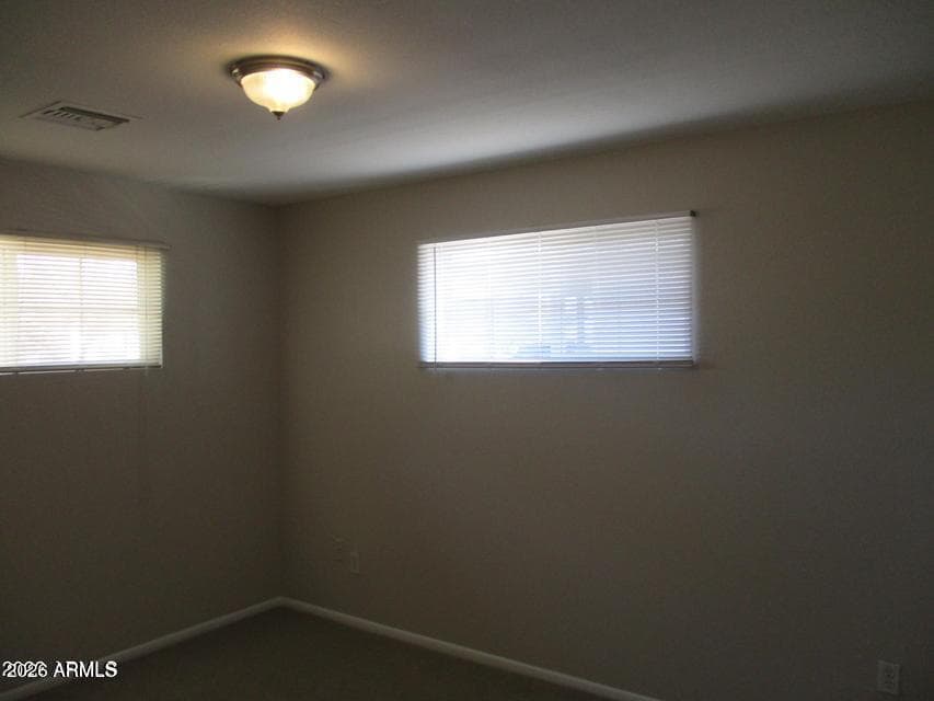 2911 W ALICE Avenue, Phoenix, AZ 85051 — photo 6 of 19