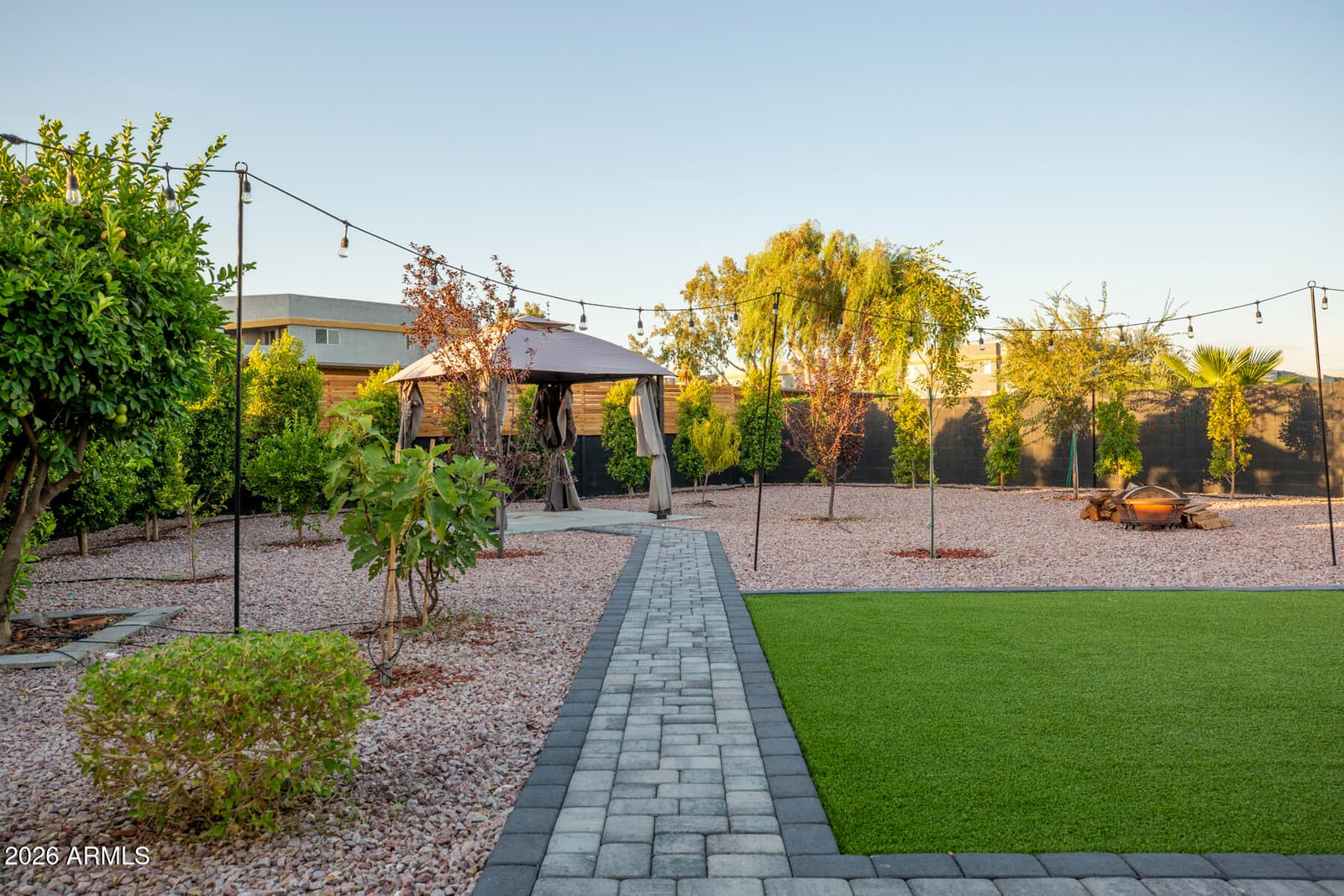 6426 W AIRE LIBRE Avenue, Glendale, AZ 85306 — photo 7 of 51