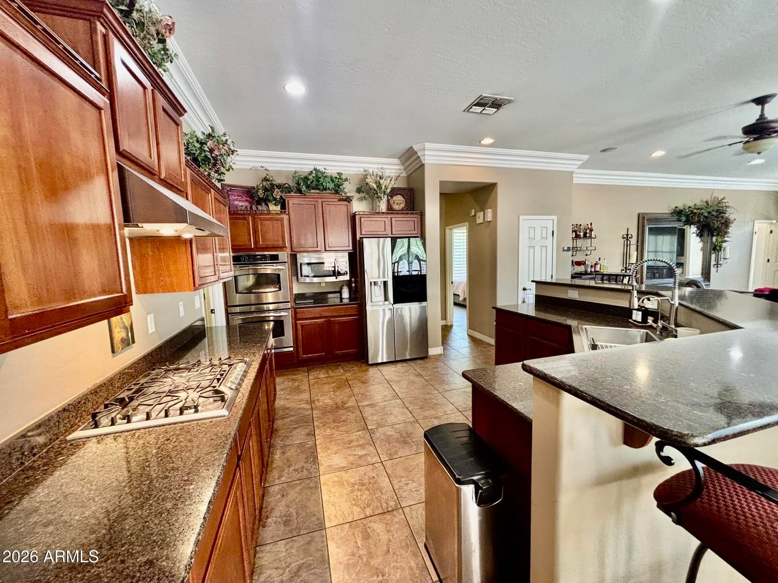 2925 E MARLENE Drive, Gilbert, AZ 85296 — photo 12 of 58