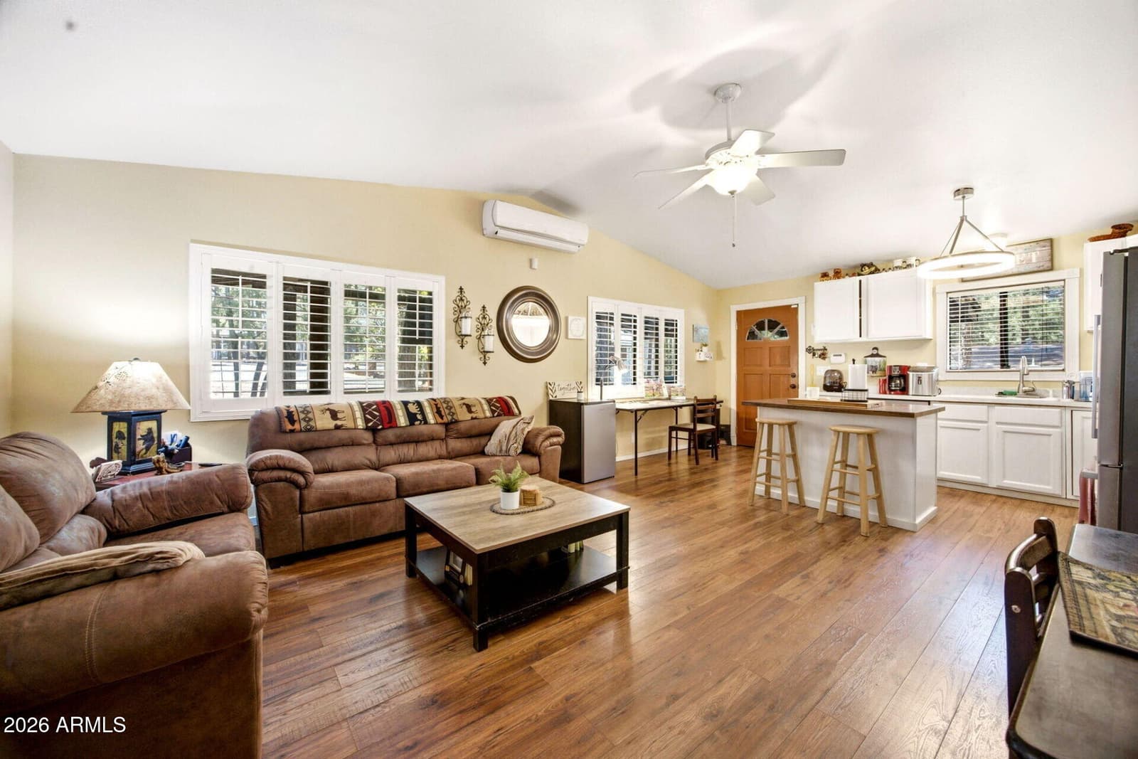 2250 W Whipple Street, Show Low, AZ 85901 — photo 10 of 32