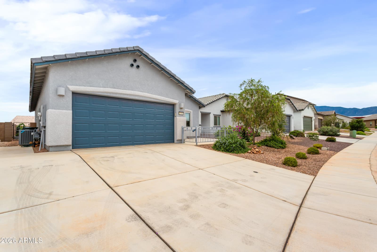 4336 DEANNA Drive, Sierra Vista, AZ 85650 — photo 2 of 34