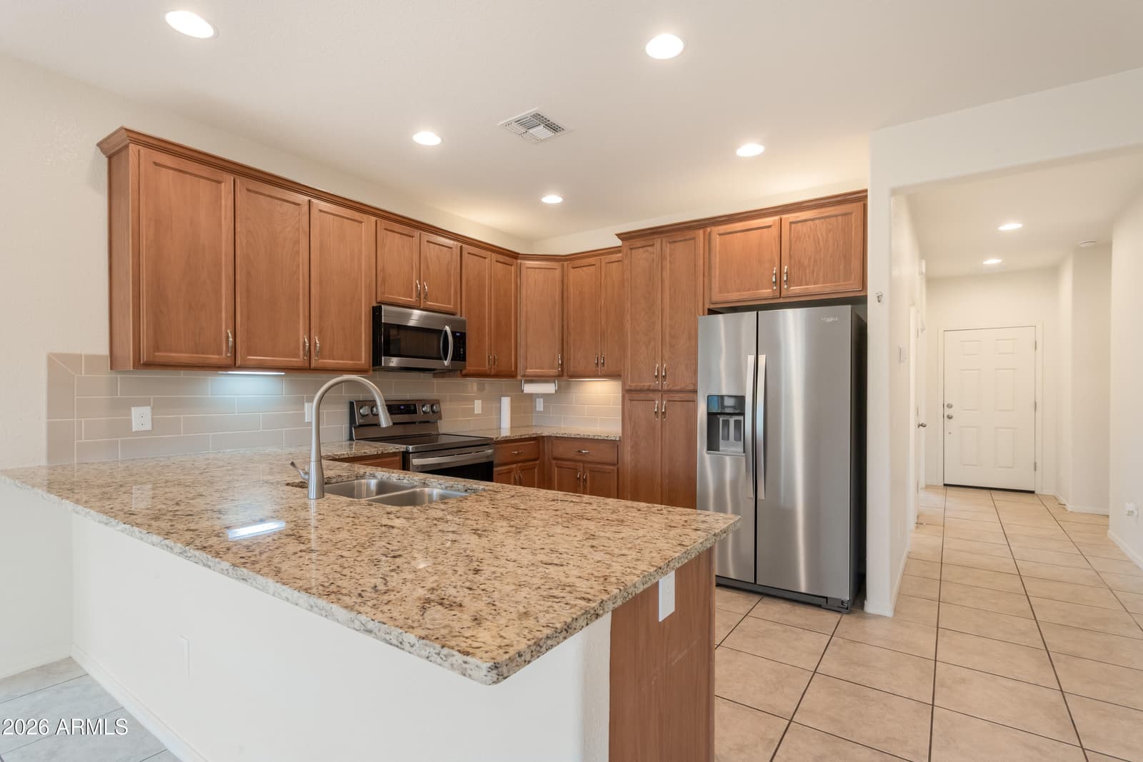 4336 DEANNA Drive, Sierra Vista, AZ 85650 — photo 6 of 34