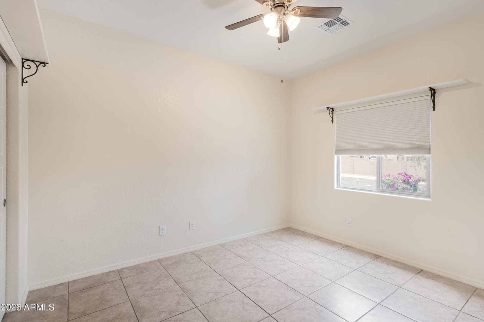 4336 DEANNA Drive, Sierra Vista, AZ 85650 — photo 24 of 34