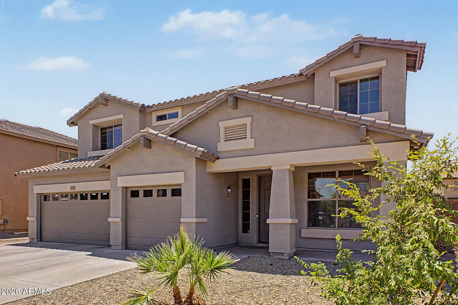 3119 W Pleasant Lane, Phoenix, AZ 85041 — photo 5 of 54