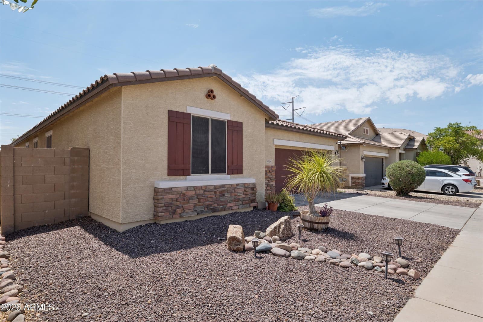 6914 S 78TH Drive, Laveen, AZ 85339 — photo 4 of 35