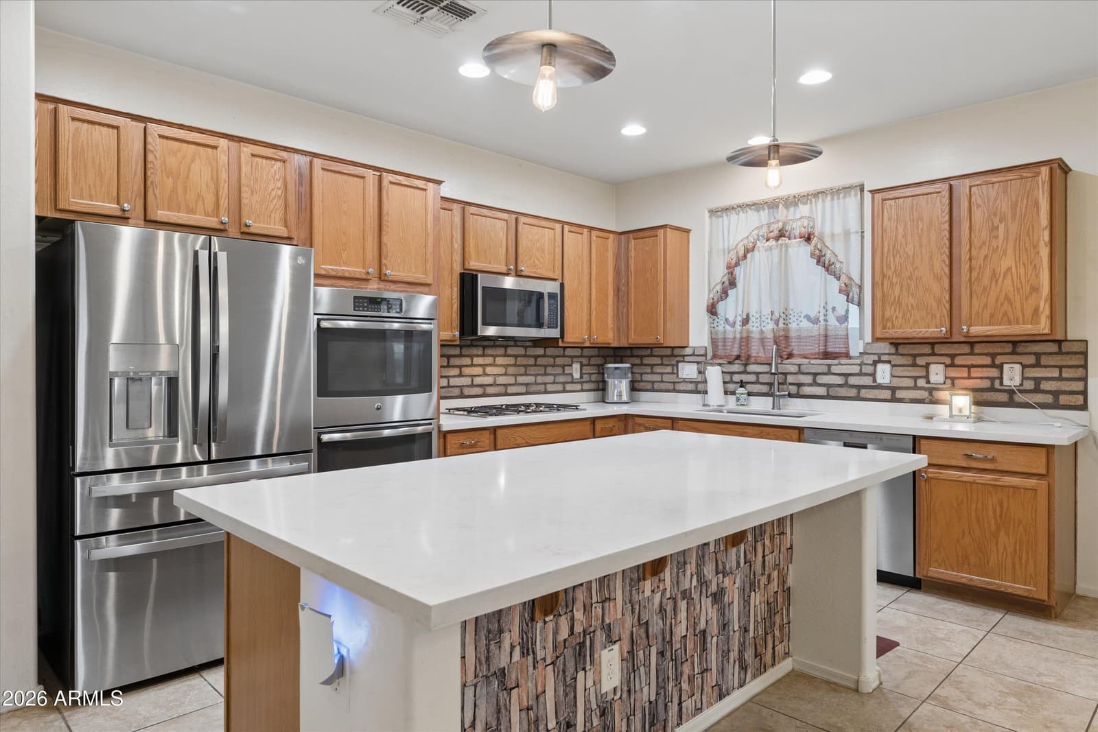 6914 S 78TH Drive, Laveen, AZ 85339 — photo 12 of 35