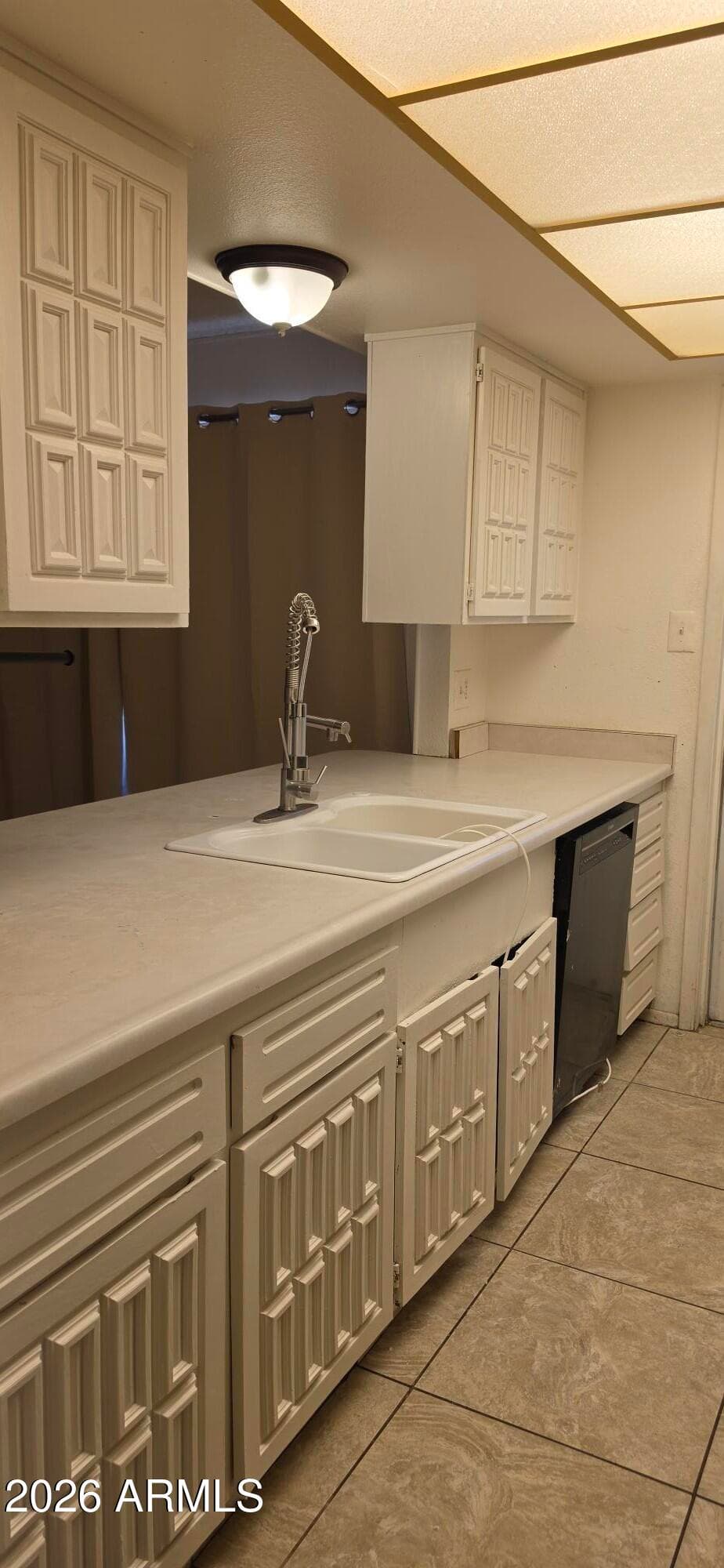 6738 W DENTON Lane, Glendale, AZ 85303 — photo 11 of 22