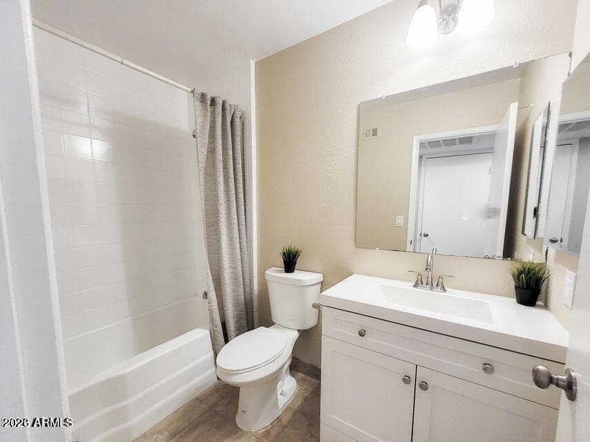 810 E Colter Street 34, Phoenix, AZ 85014 — photo 3 of 10