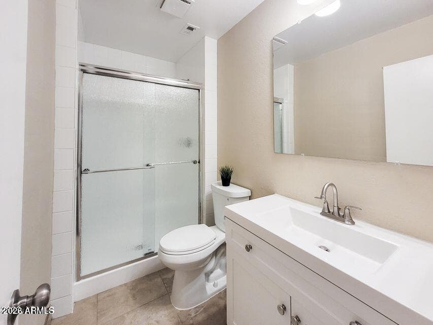 810 E Colter Street 34, Phoenix, AZ 85014 — photo 5 of 10