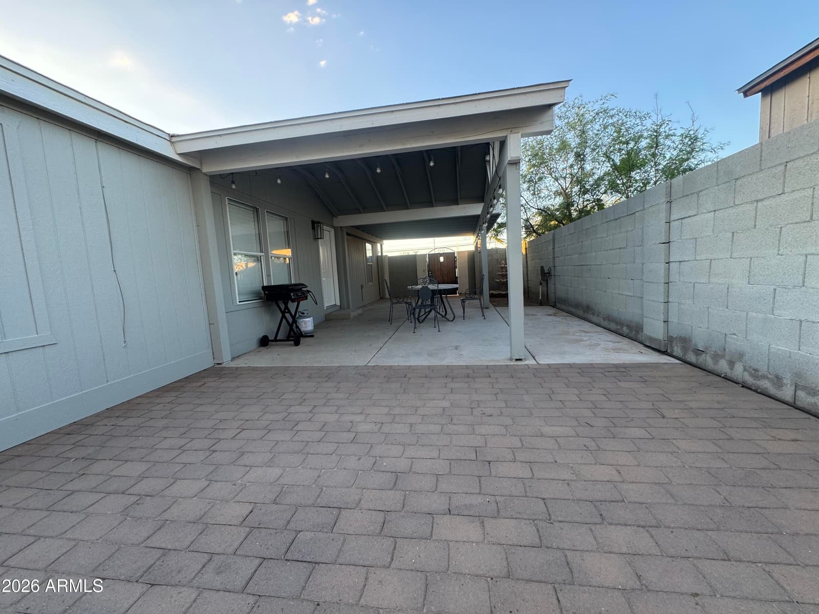 117 E VILLA THERESA Drive, Phoenix, AZ 85022 — photo 39 of 41