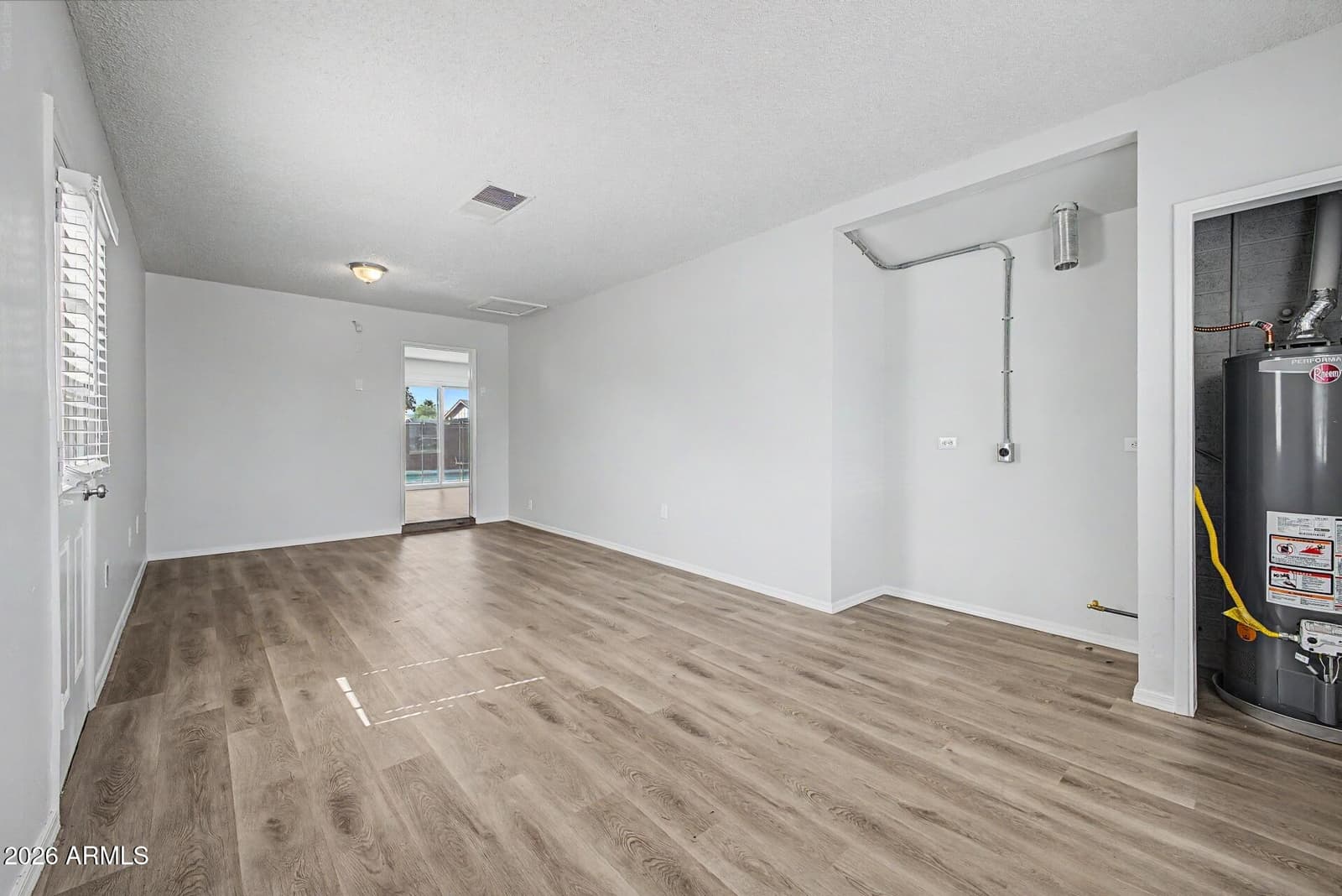 3731 W GLENN Drive, Phoenix, AZ 85051 — photo 17 of 37