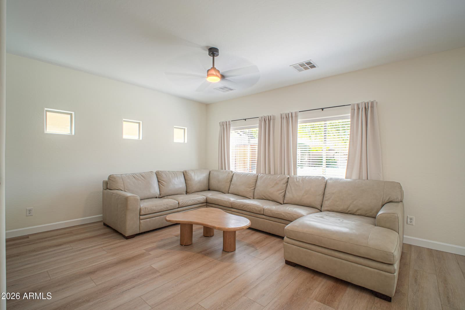 2347 W TALLGRASS Trail, Phoenix, AZ 85085 — photo 12 of 49