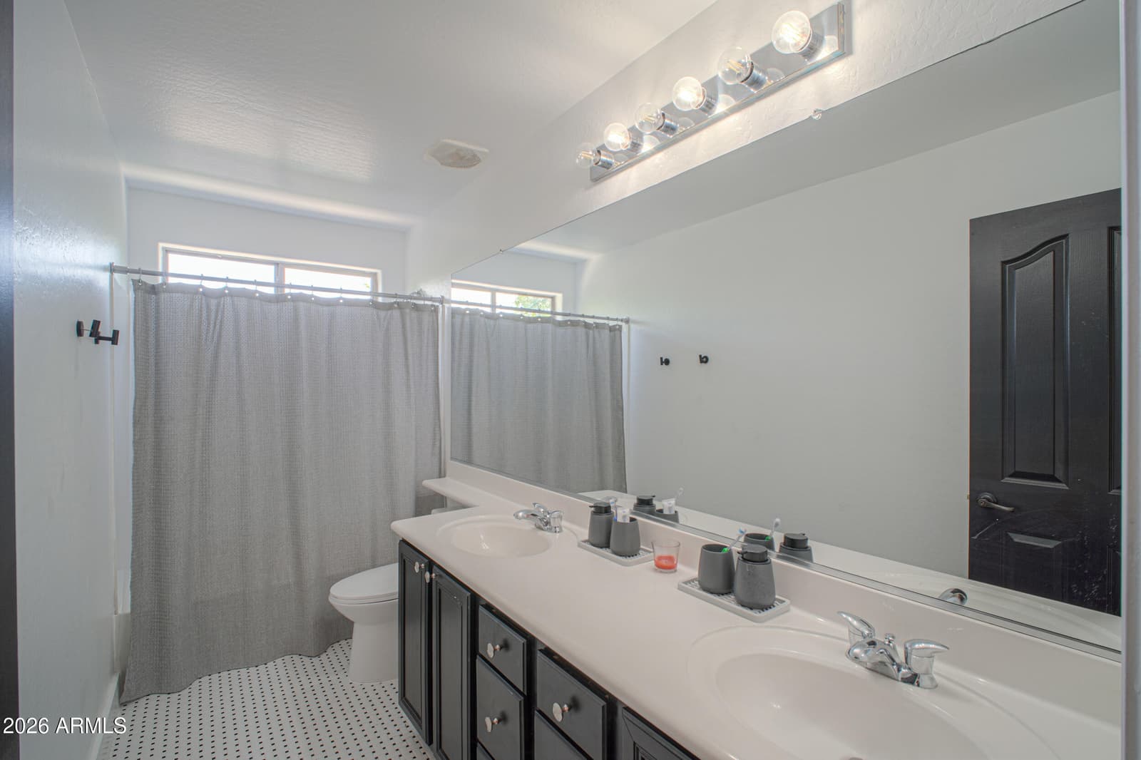 2347 W TALLGRASS Trail, Phoenix, AZ 85085 — photo 27 of 49