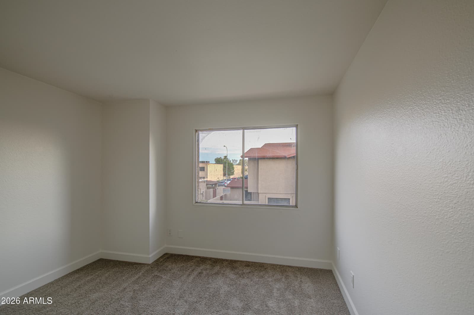 4103 W WONDERVIEW Road, Phoenix, AZ 85019 — photo 18 of 22