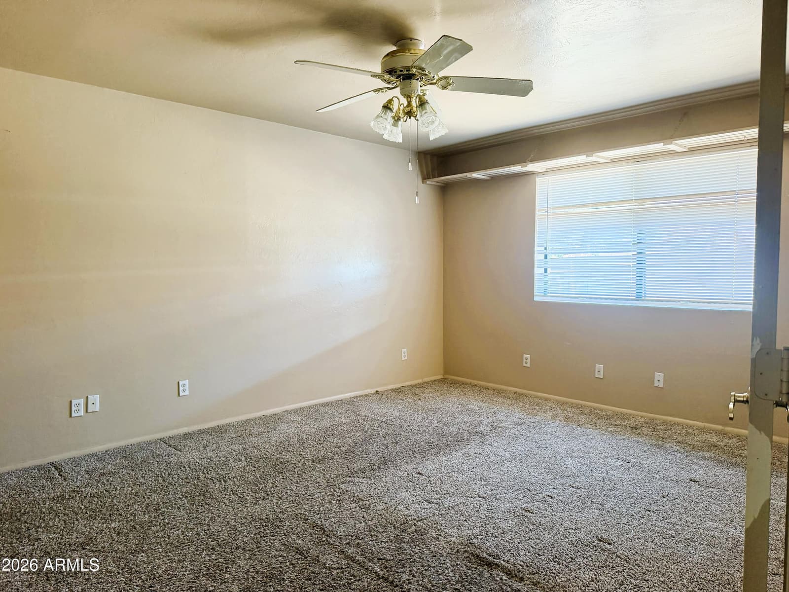 16401 N 37TH Place, Phoenix, AZ 85032 — photo 13 of 26