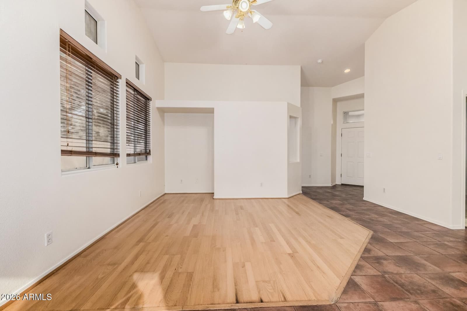 2205 S HARPER, Mesa, AZ 85209 — photo 9 of 20