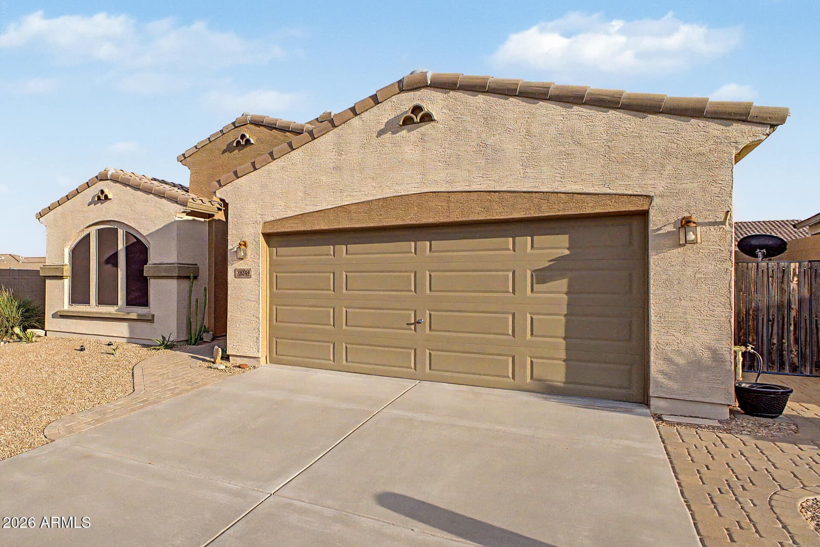 18389 E LOS CORALES Camp, Gold Canyon, AZ 85118 — photo 4 of 44