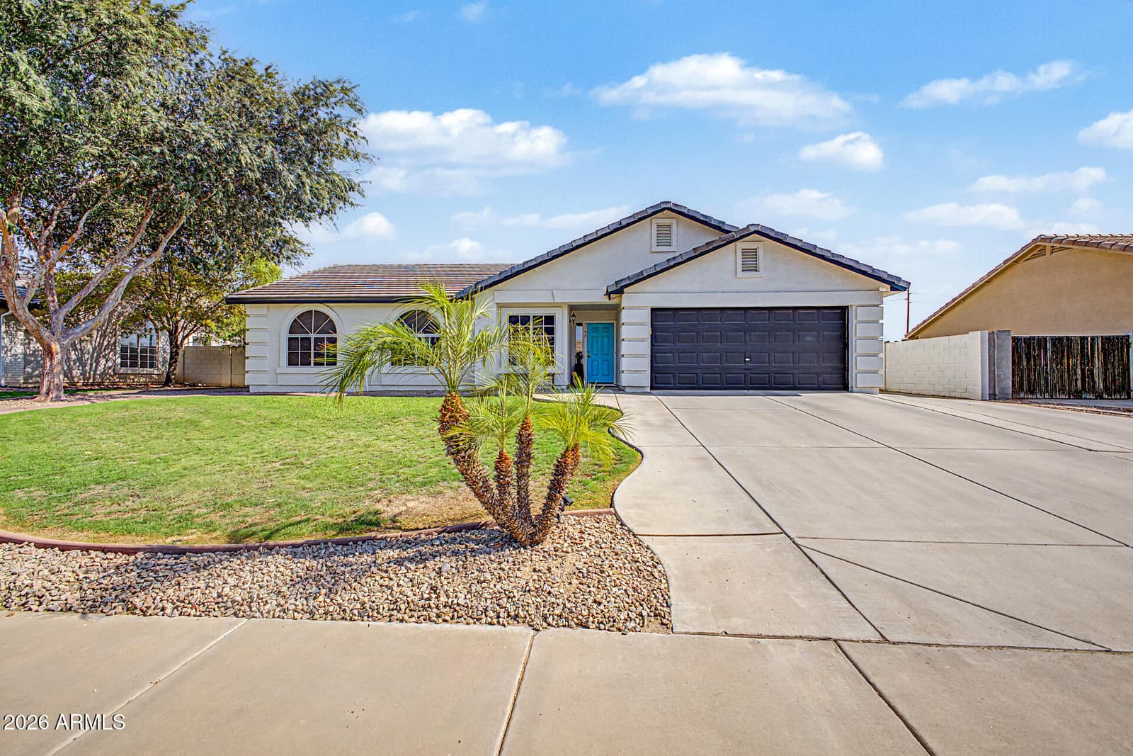 3749 E THORNTON Avenue, Gilbert, AZ 85297 — photo 1 of 30
