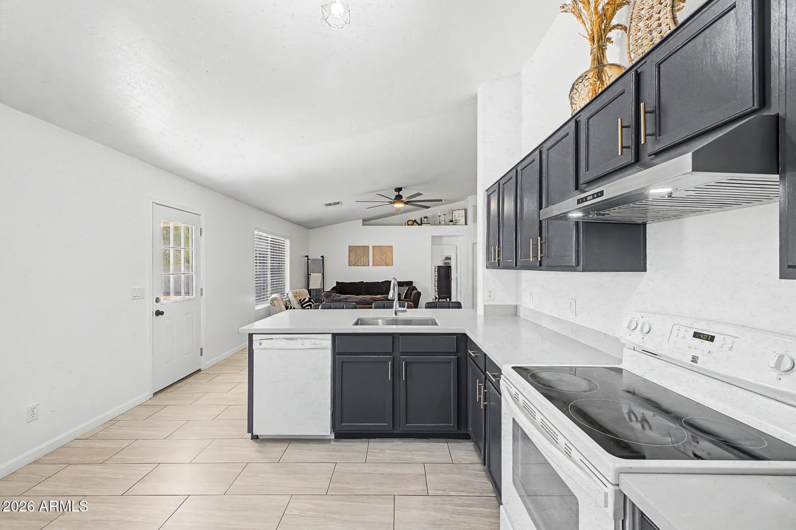 3749 E THORNTON Avenue, Gilbert, AZ 85297 — photo 12 of 30