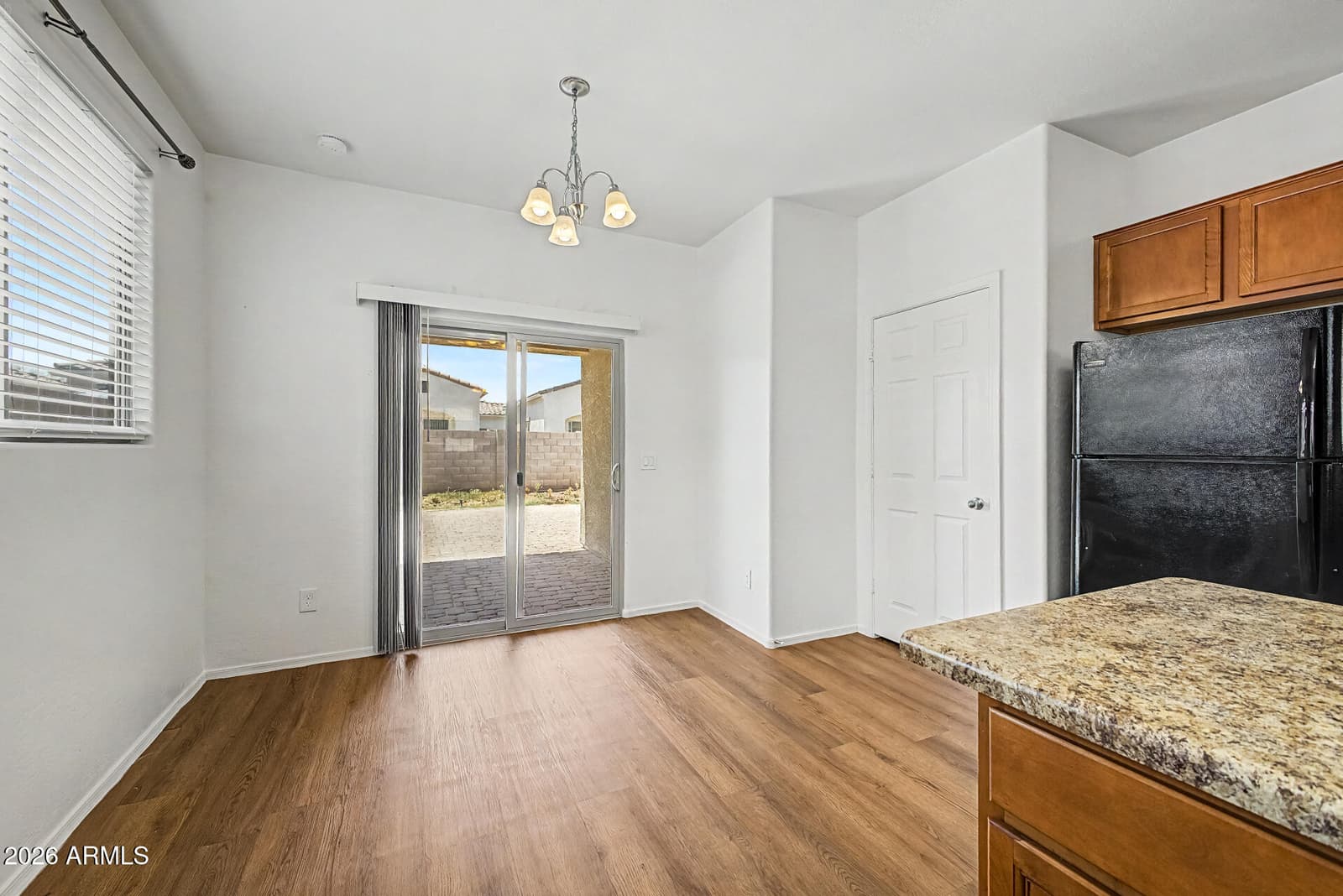 2422 S 73RD Lane, Phoenix, AZ 85043 — photo 14 of 32