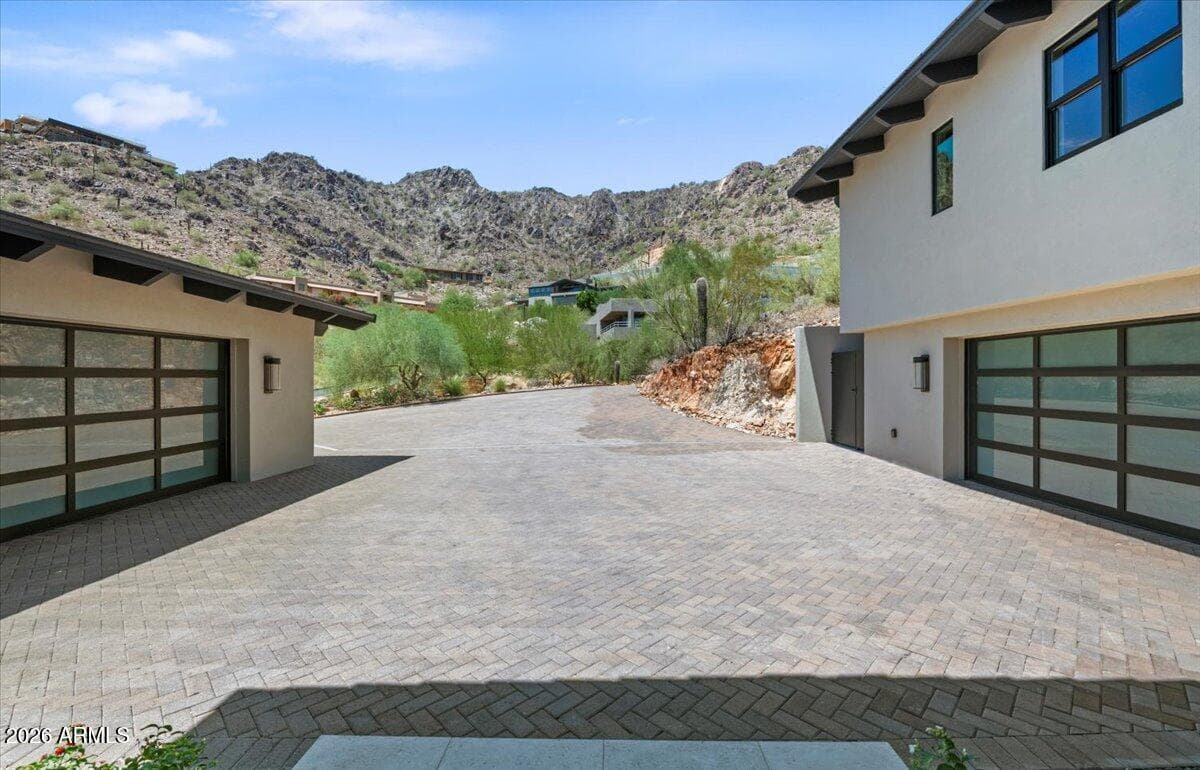 7347 N RED LEDGE Drive, Paradise Valley, AZ 85253 — photo 78 of 95